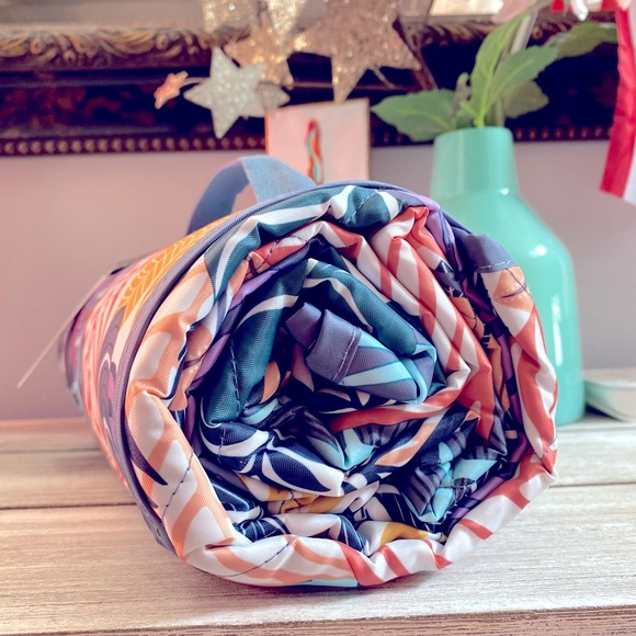 Vera Bradley Picnic Blanket Large w Carrying Handle ✨ Palm Floral - Picture 10 of 12